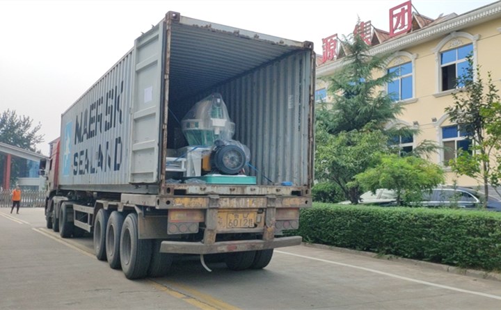 顆粒機裝車完成jpg 顆粒機裝車完成jpg