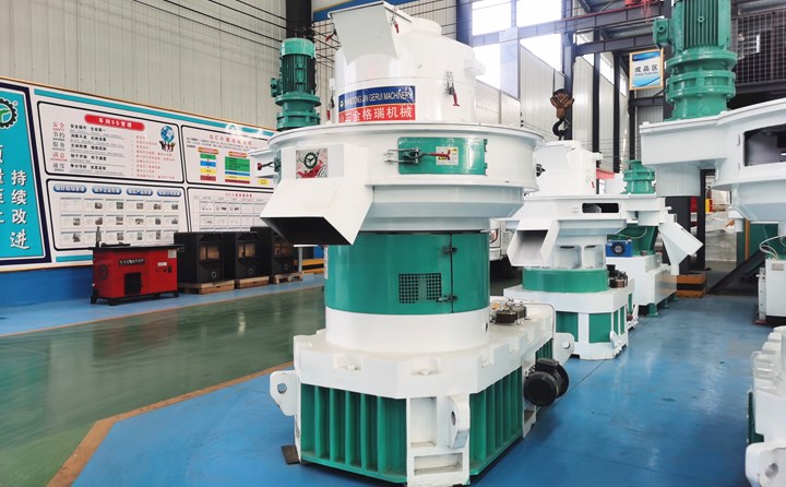 木屑制粒機.jpg 木屑制粒機.jpg