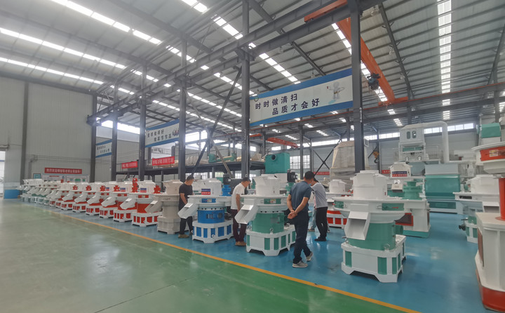 木屑顆粒機考察團.jpg 木屑顆粒機考察團.jpg