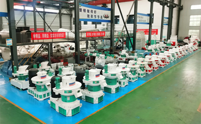 山東金格瑞顆粒機展示車間.jpg 山東金格瑞顆粒機展示車間.jpg